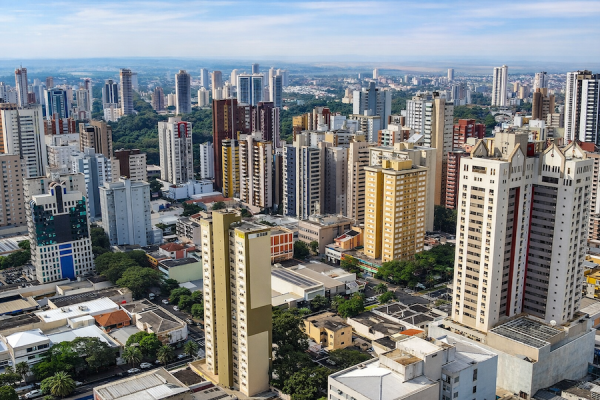 Região central de Maringá, no Oeste do PR.