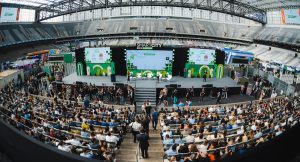 Evento reúne gestores públicos, empresas e especialistas para discutir mobilidade, sustentabilidade, transformação digital e a importância de compreender os aspectos humanos para melhorar a vida em sociedade.